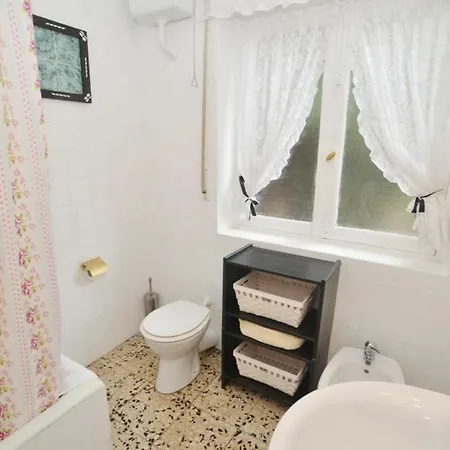 아파트 House In Isla, Cantabria 103662 By Mo